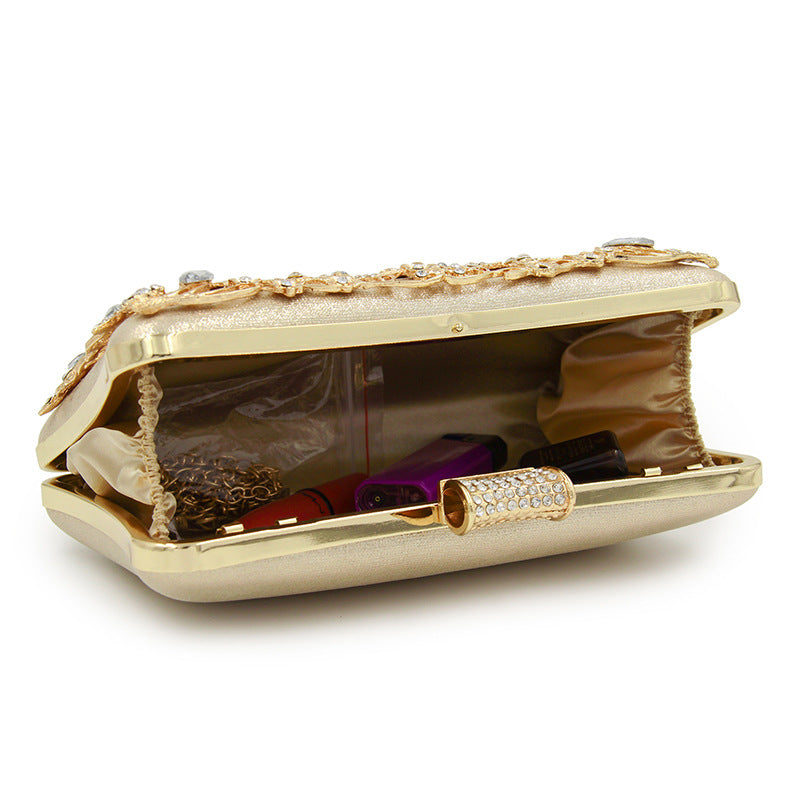 Handheld hollow-out bag