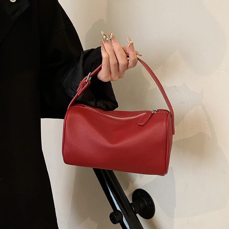 Handheld pillow bag