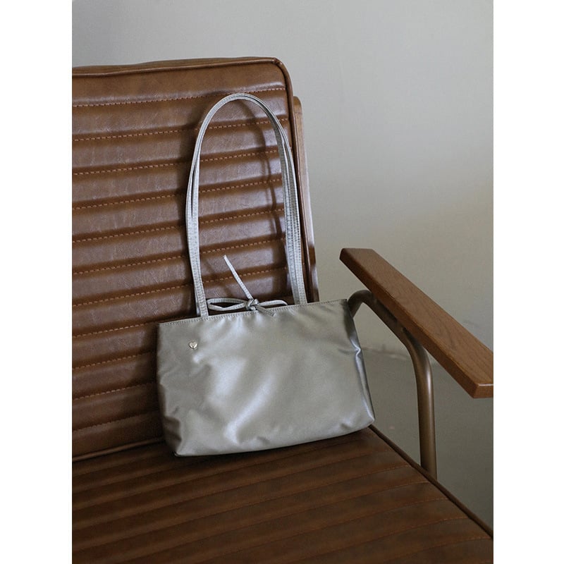 Handheld small rectangular bag