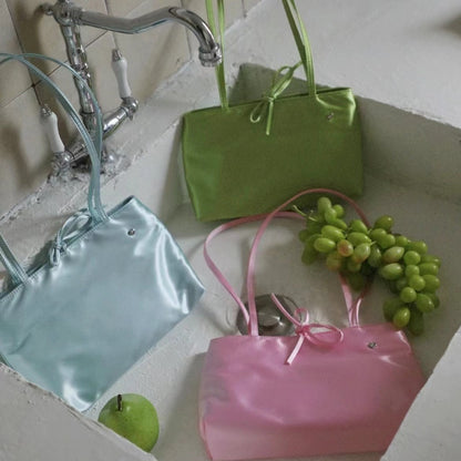 Handheld small rectangular bag