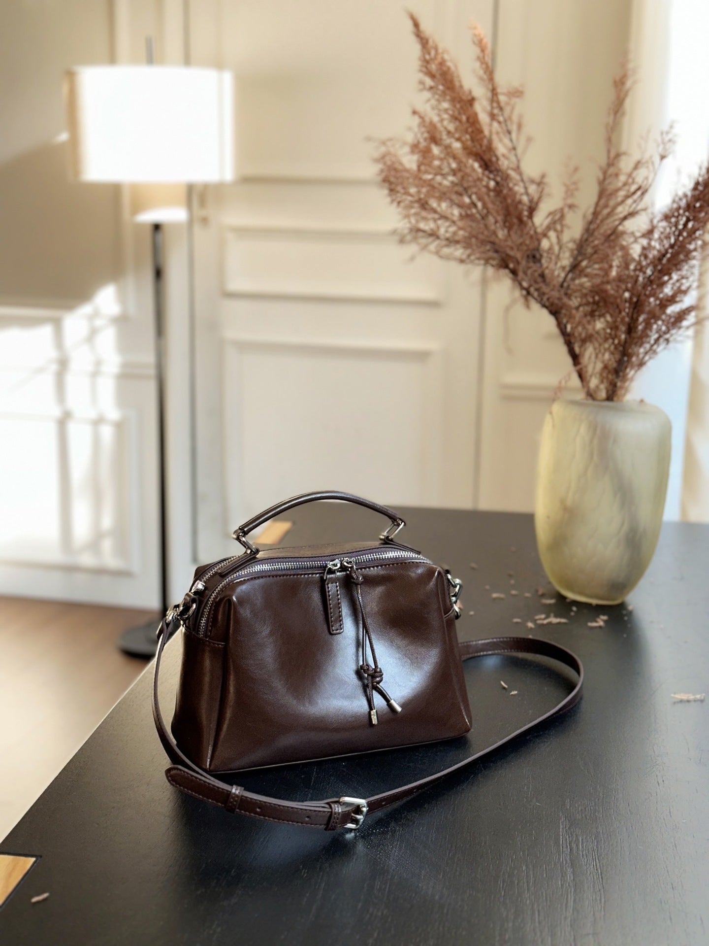 Handheld tote bag