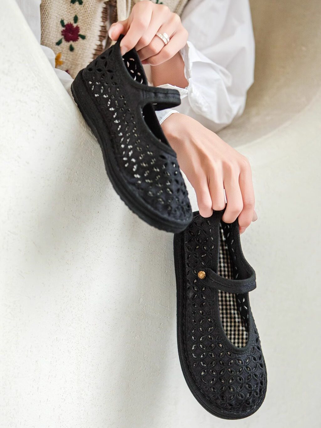 Handmade Breathable Cloth Sandals