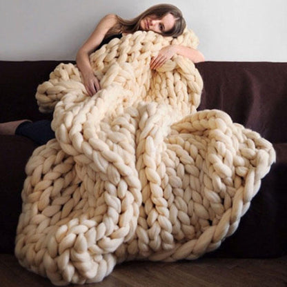 Handwoven Polyester Knit Throw Blanket