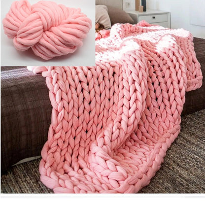 Handwoven Thick Yarn Knitted Blanket