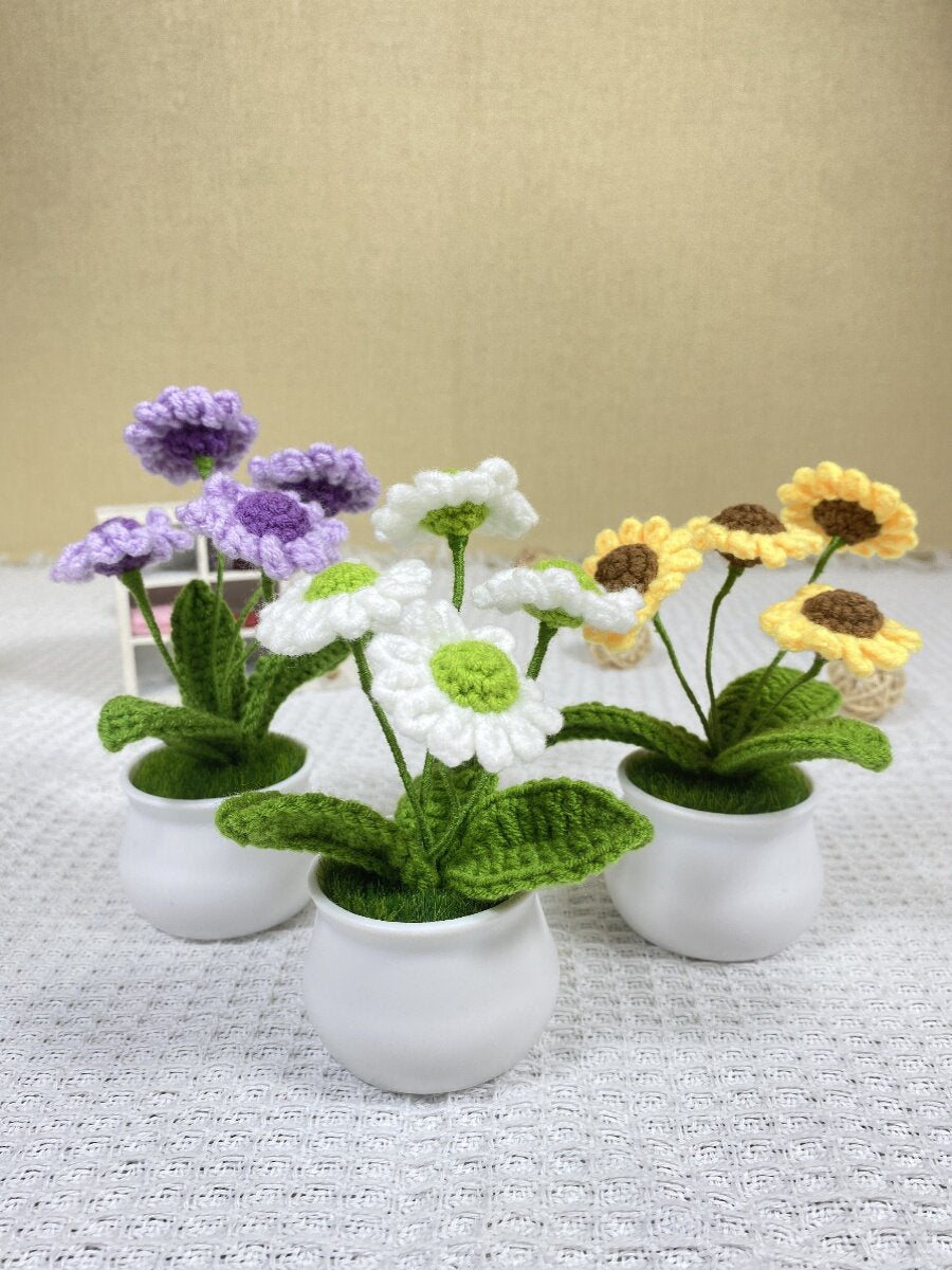 Handwoven Yarn Flower Potted Decor