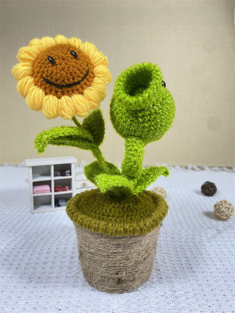 Handwoven Yarn Flower Potted Decor