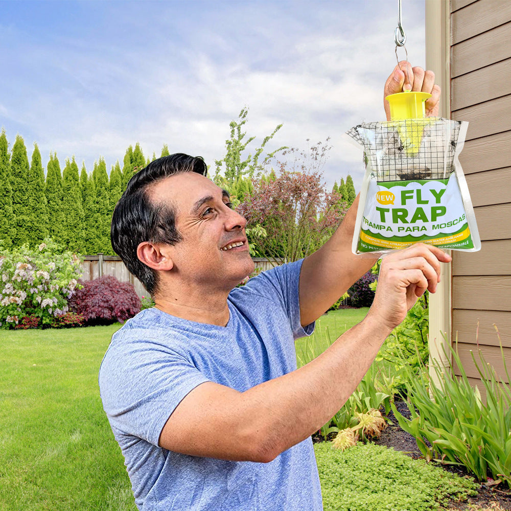 Hanging Fly Trap Bag with Water-Soluble Bait