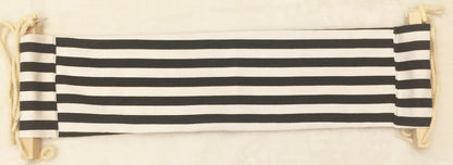 Hanging footrest pad