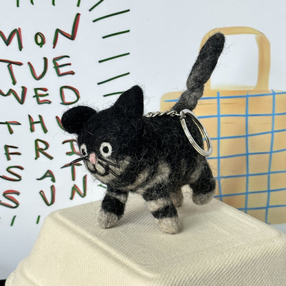 Hanging keychain