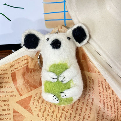 Hanging keychain