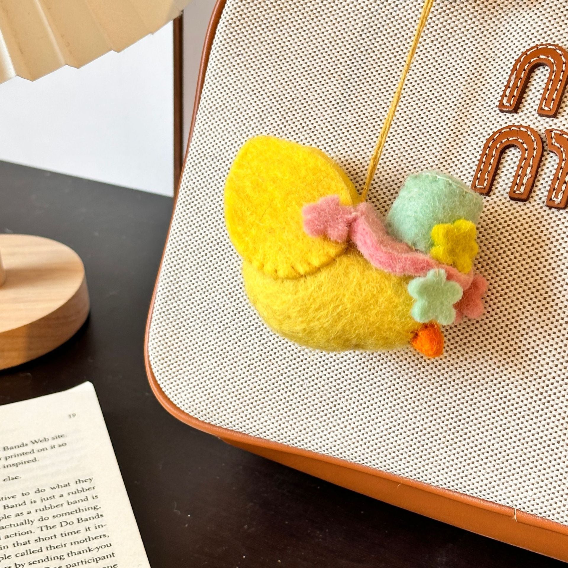 Hanging keychain
