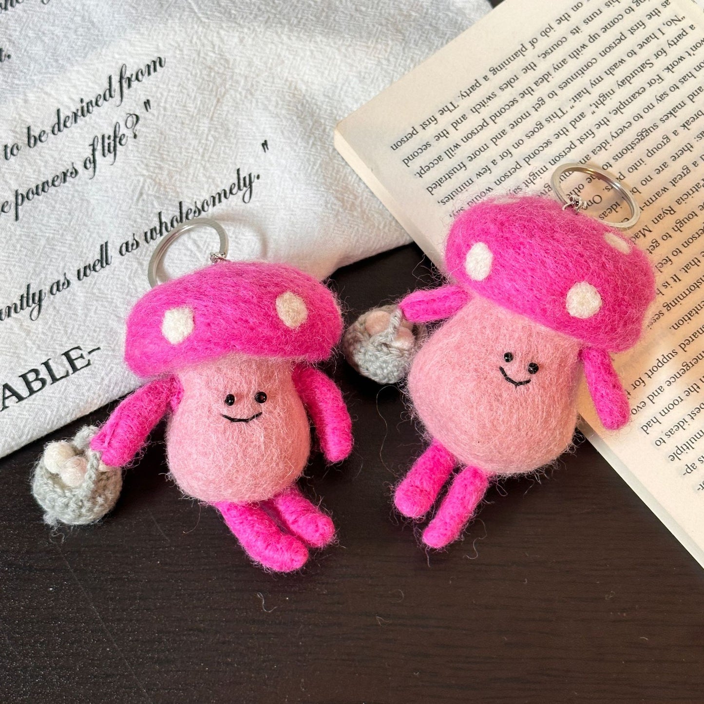 Hanging keychain