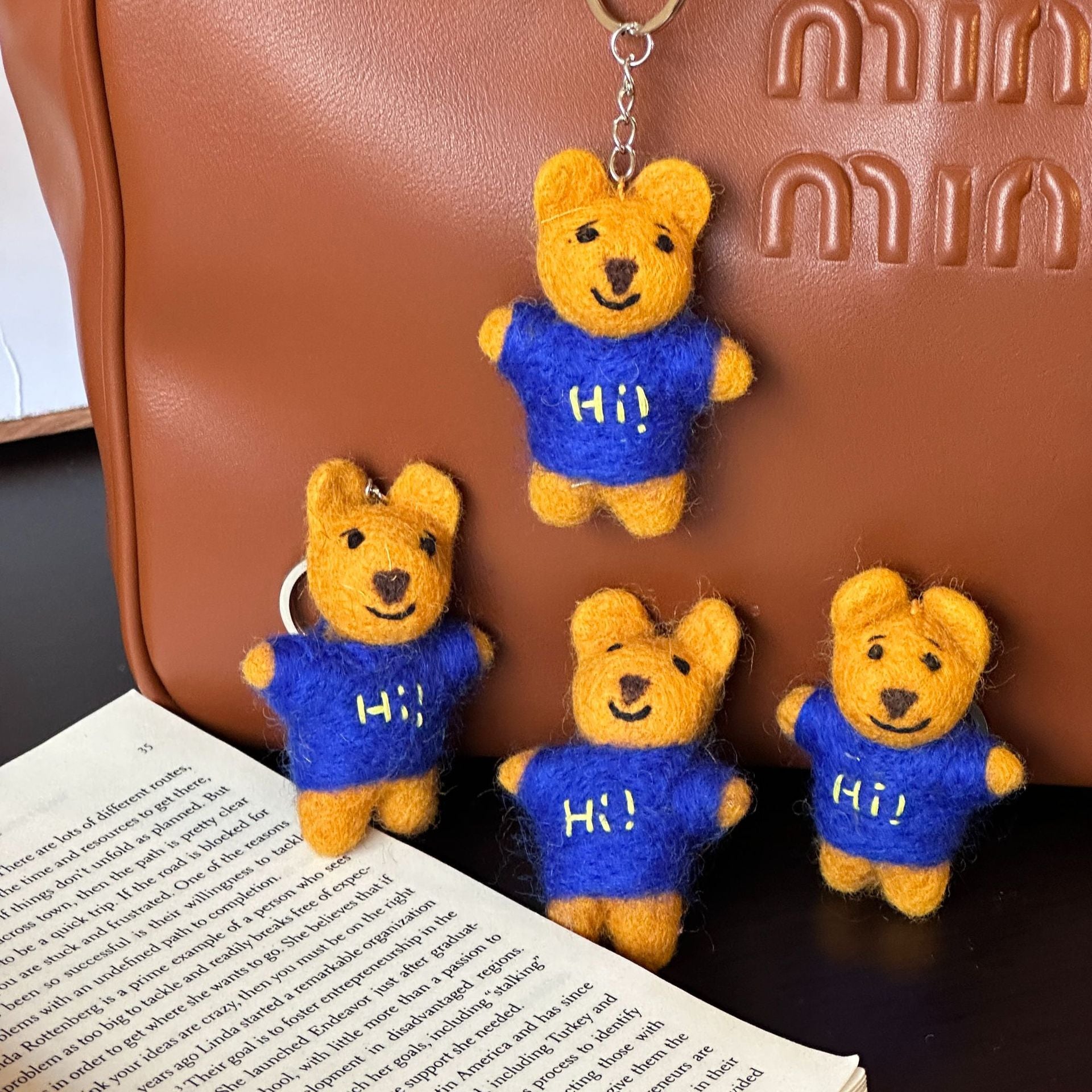 Hanging keychain