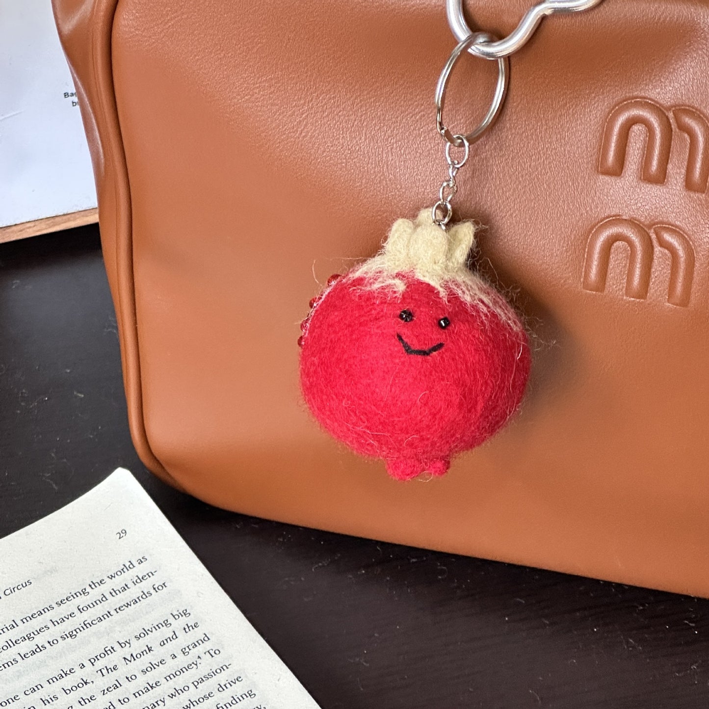Hanging keychain
