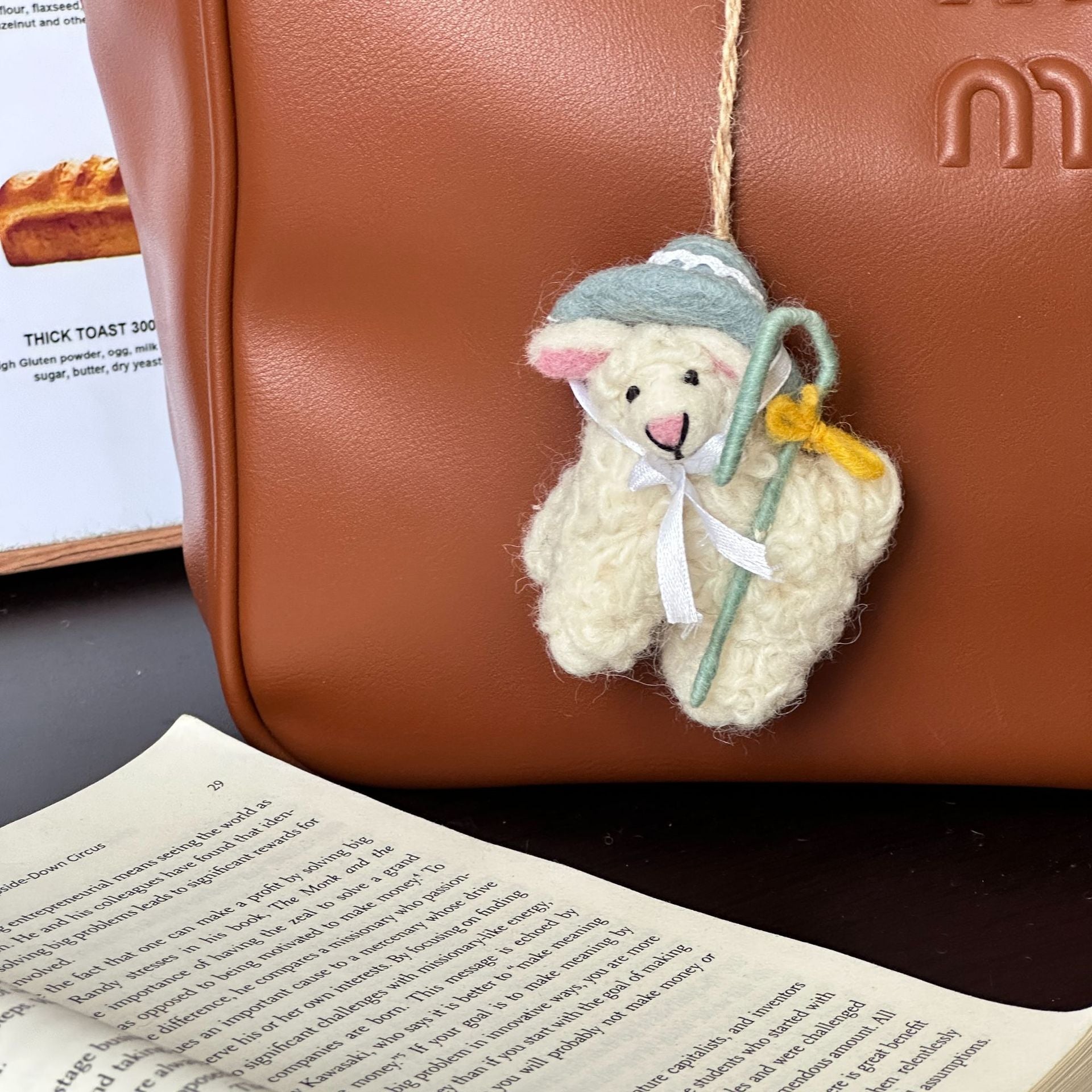 Hanging keychain