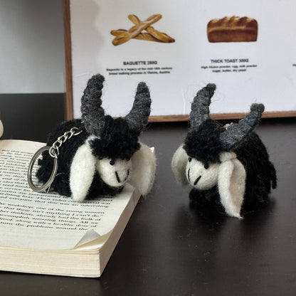 Hanging keychain