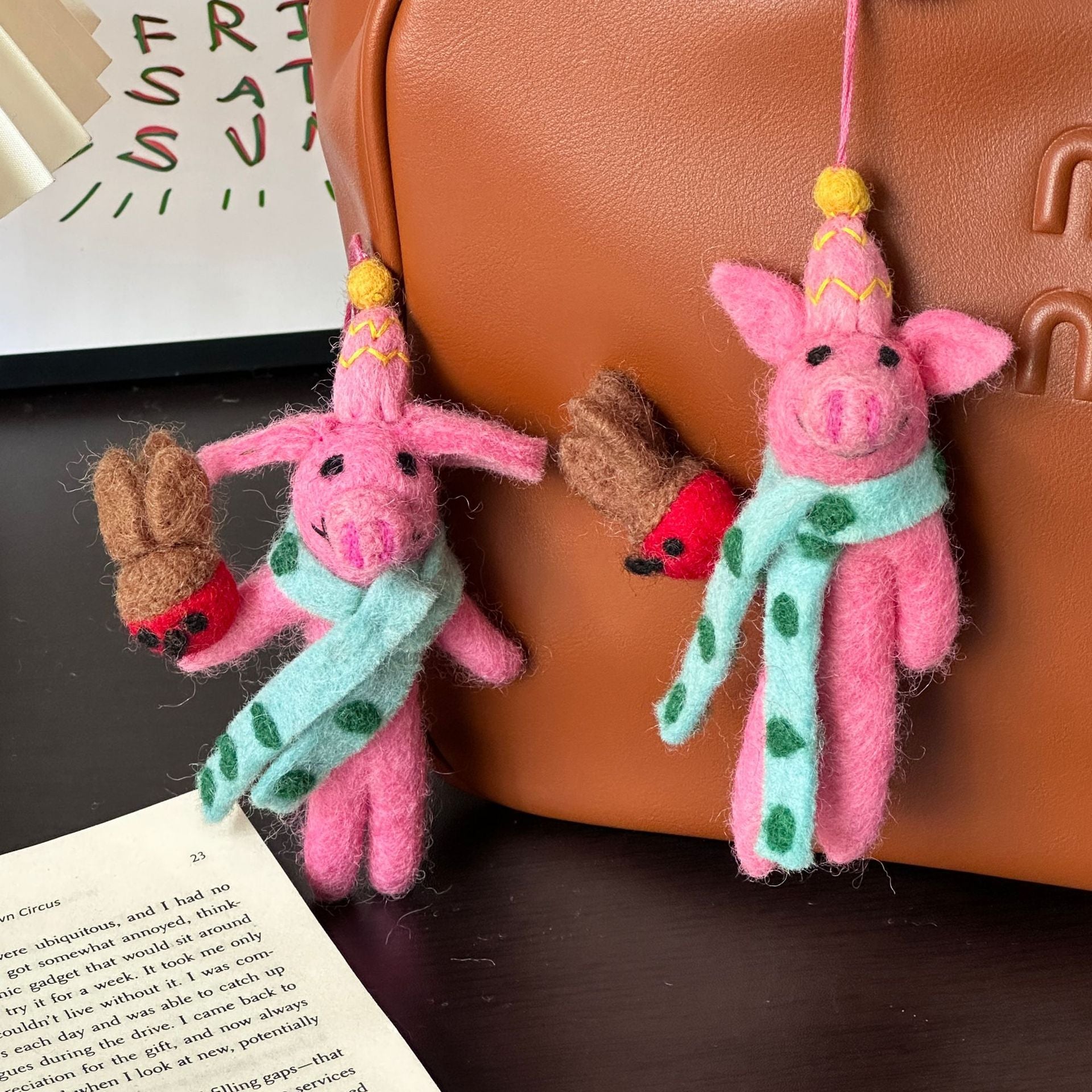 Hanging keychain