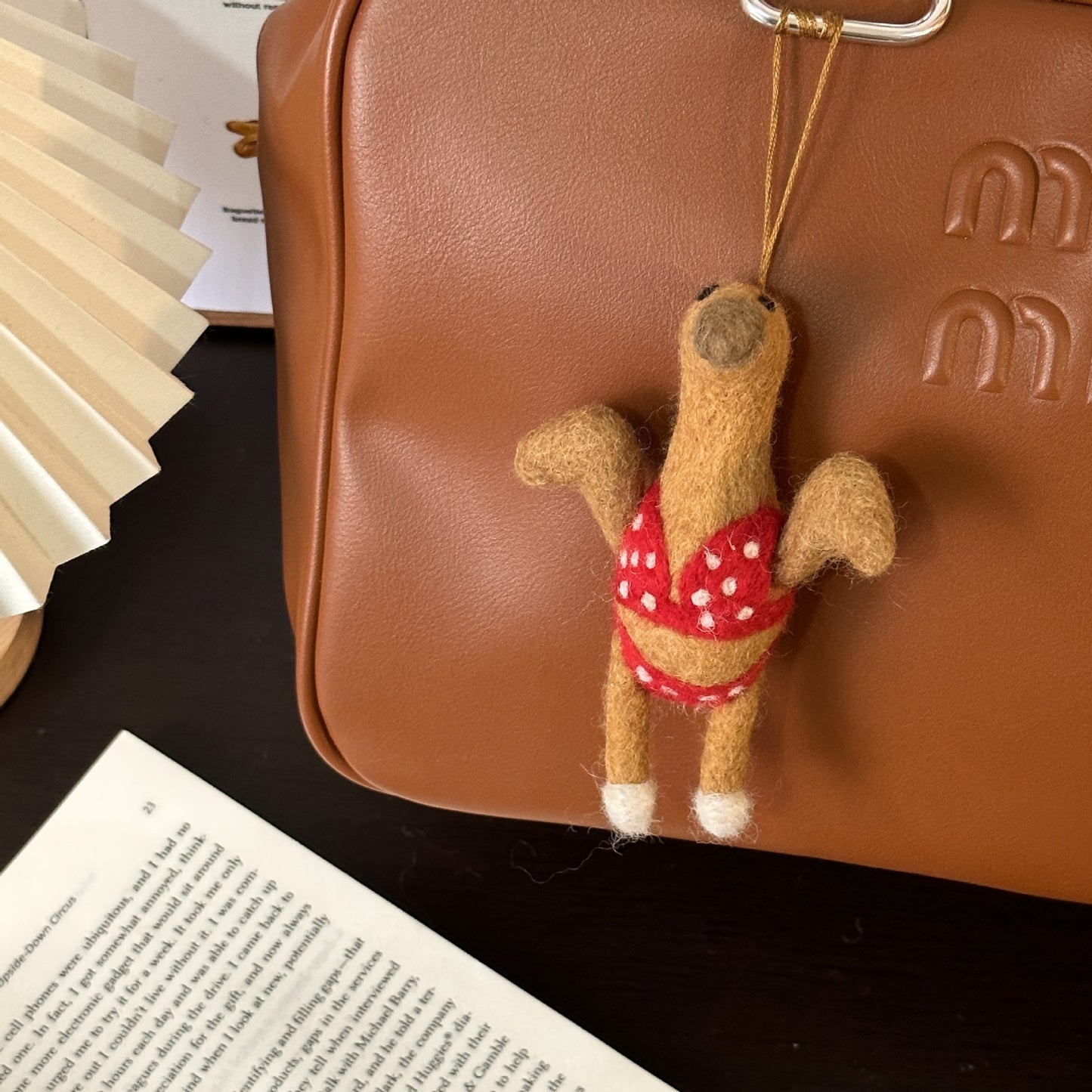 Hanging keychain