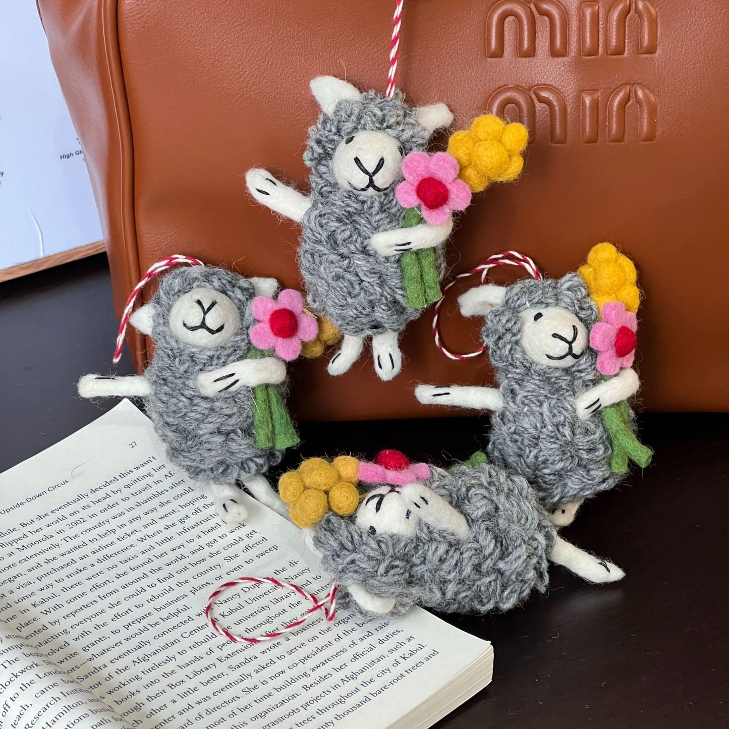 Hanging keychain