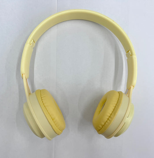 Head-mounted folding Bluetooth headphones