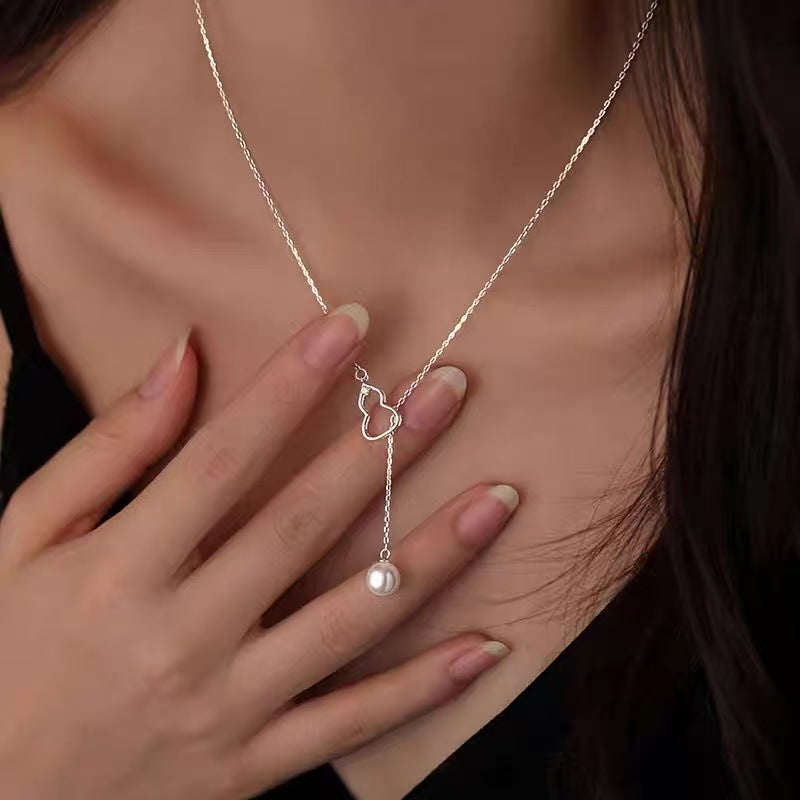 Heart Pearl Necklace