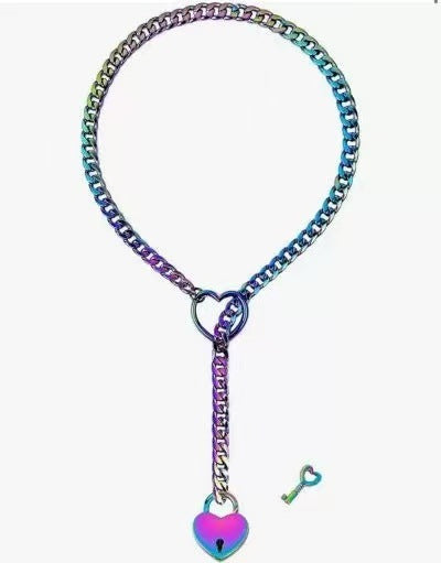 Heart pendant necklace