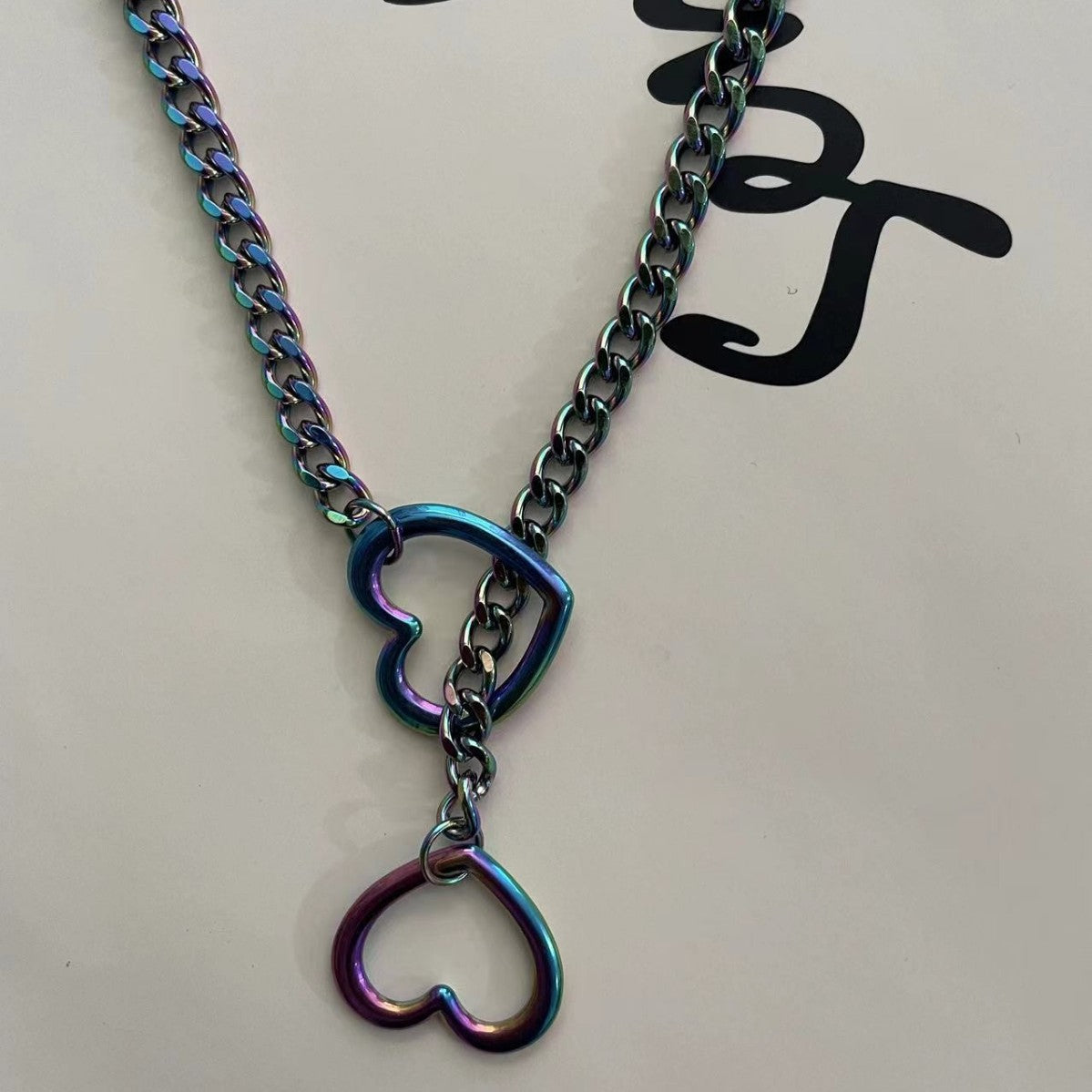 Heart pendant necklace