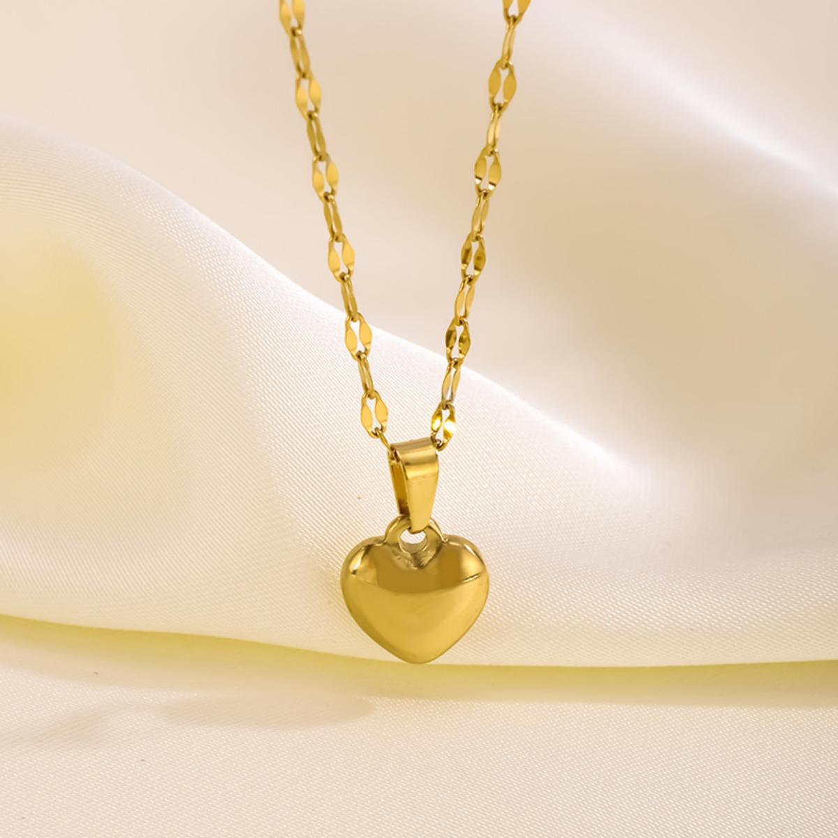 Heart Shape Pendant Necklace