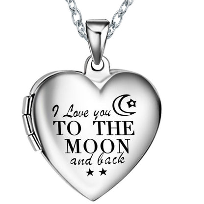 Heart-shaped charm pendant necklace