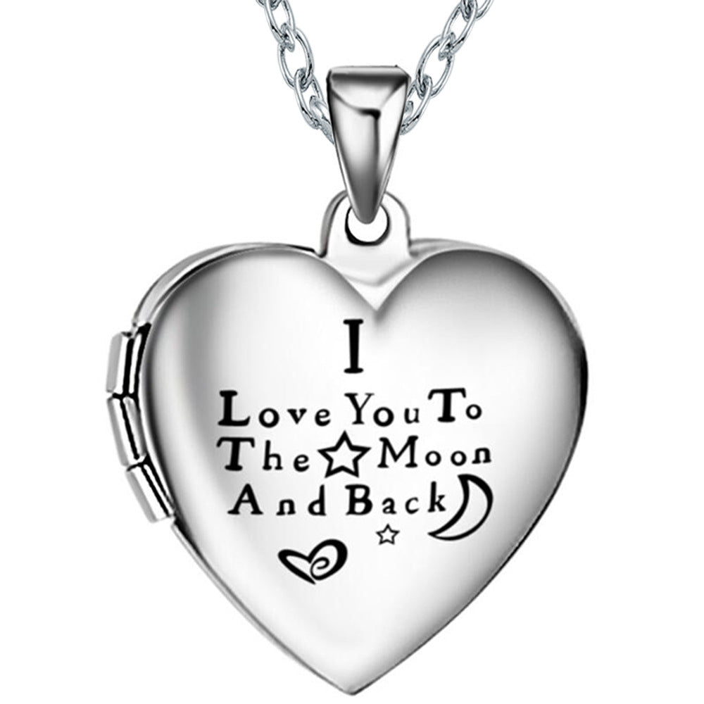 Heart-shaped charm pendant necklace