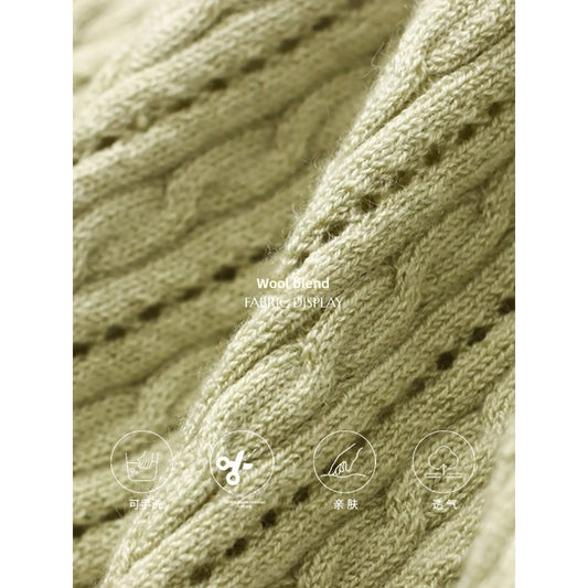 Heart-shaped embroidered short-sleeved knitted sweater