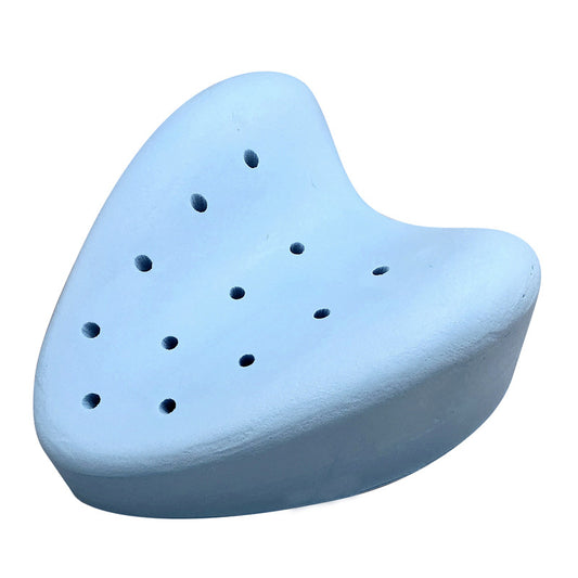 Heart-shaped leg pillow