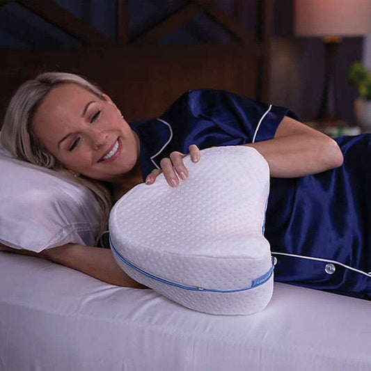 Heart-shaped leg pillow
