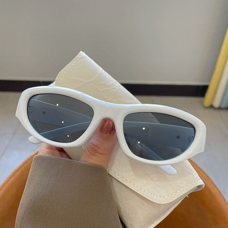 Heart-Shaped Purple Cat-Eye Sunglasses
