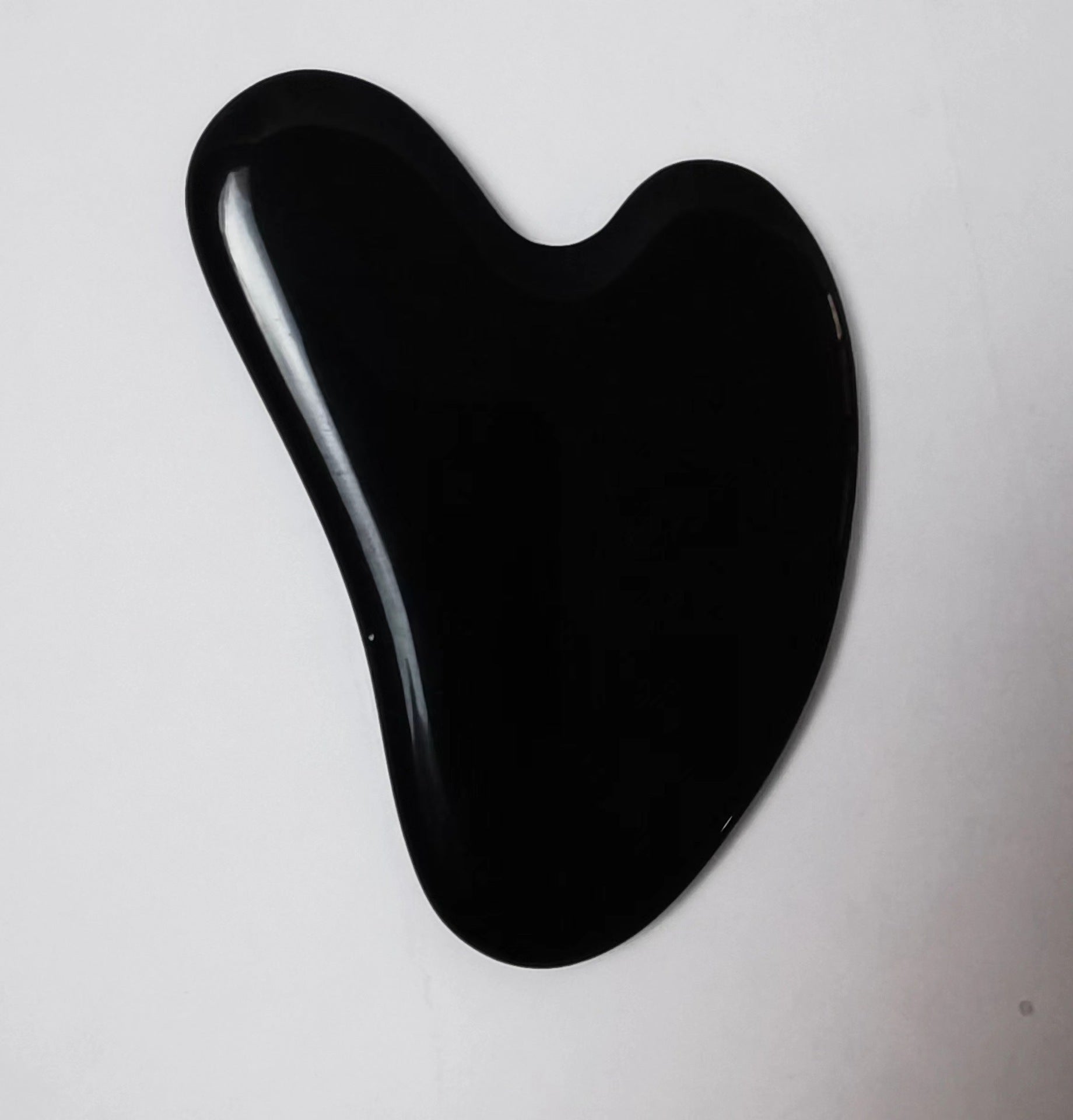 Heart-shaped scraping board