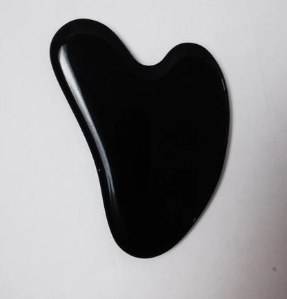 Heart-shaped scraping board
