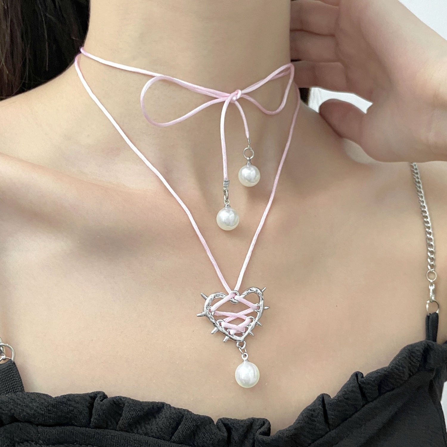 Heart Thorn Ribbon Pearl Pendant Necklace