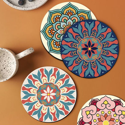 Heat-insulating, anti-scald and anti-slip coasters