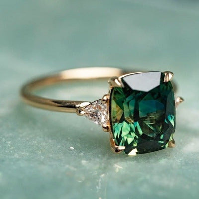 HFour-Claw Ring