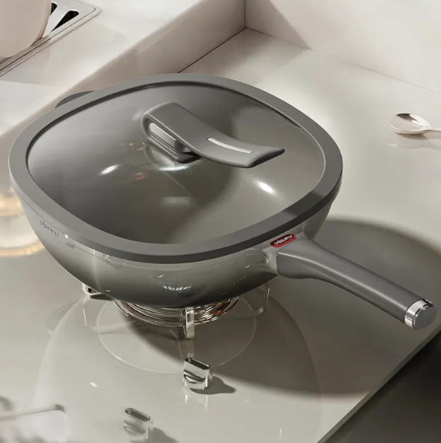 High-capacity, wear-resistant, multi-functional non-stick pan