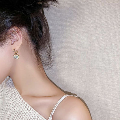 High-end earrings