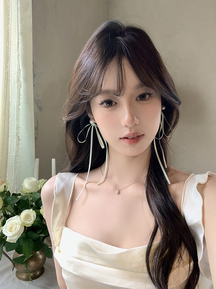 High-end, elegant and sweet earrings