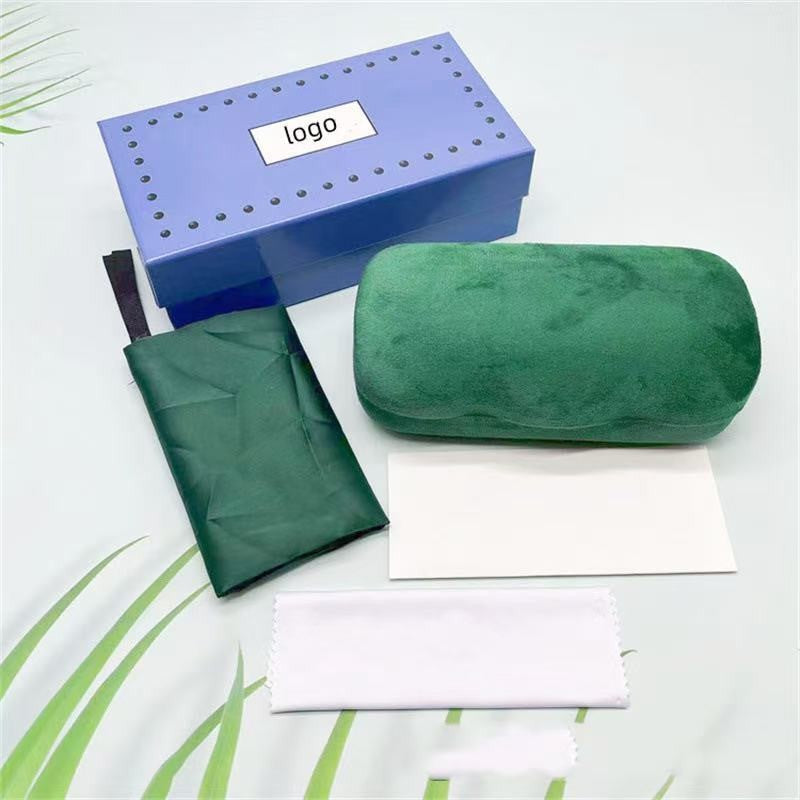 High-end eyeglass case