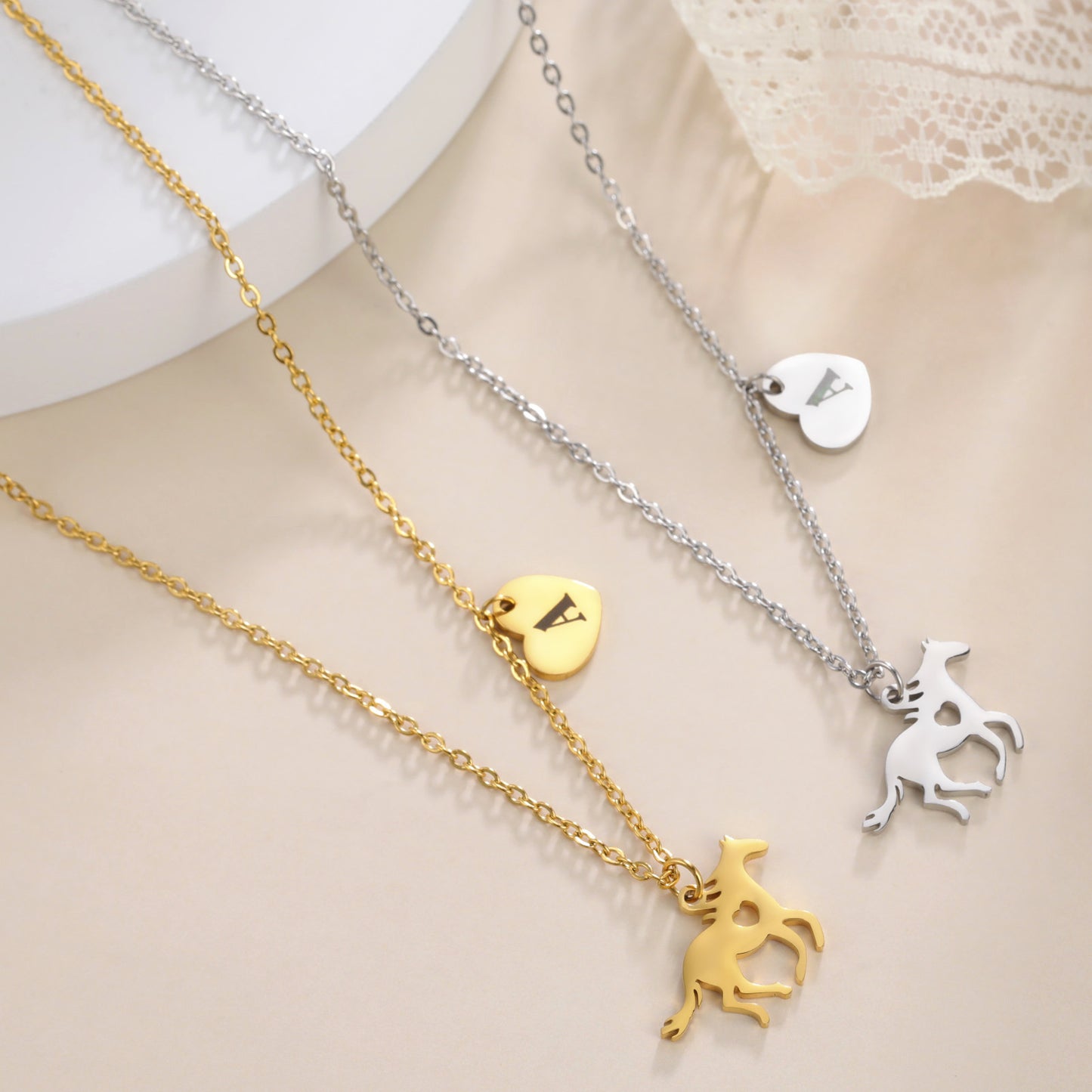 High-end stainless steel necklace