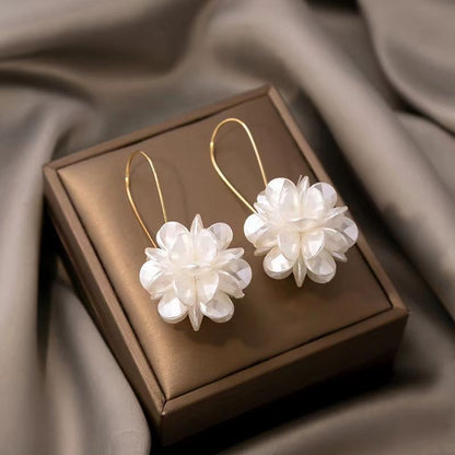 High-end white petal earrings