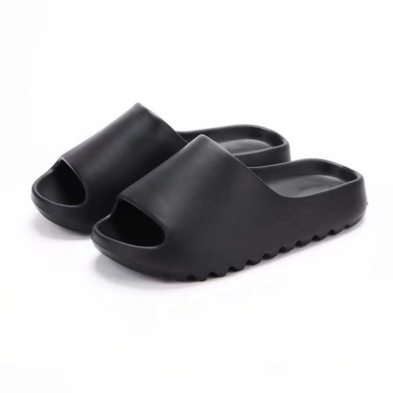 High-heeled slippers