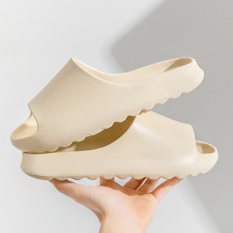 High-heeled slippers