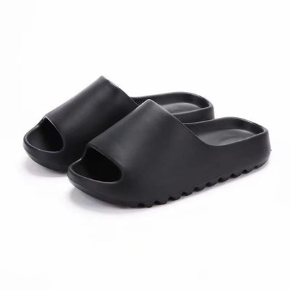 High-heeled slippers