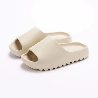 High-heeled slippers