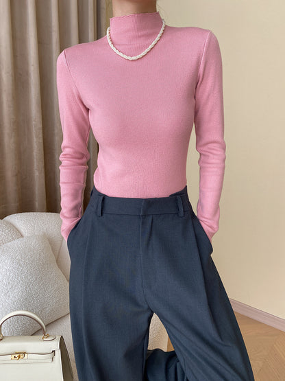 High-neck long-sleeved slim-fit knit top as a base layer